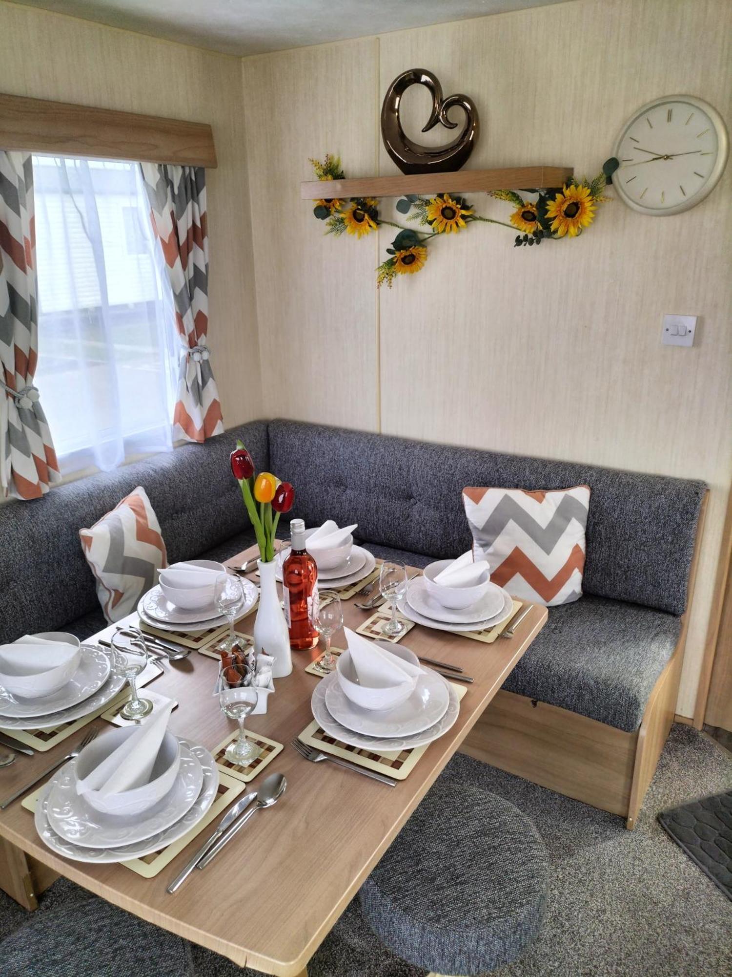 3 Bedroom Caravan, Edi Rita, Robin Hood, Pet Friendly Meliden Esterno foto